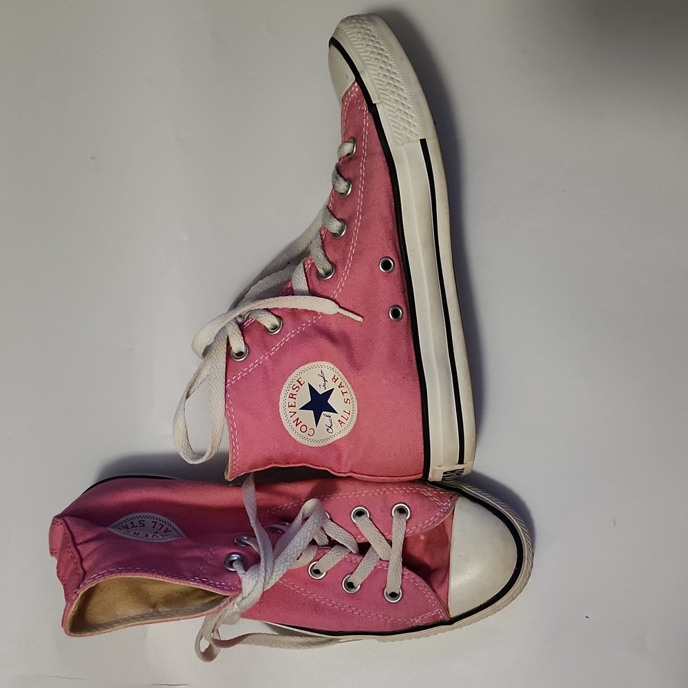 Pink All-Star High Top Converse (8)
